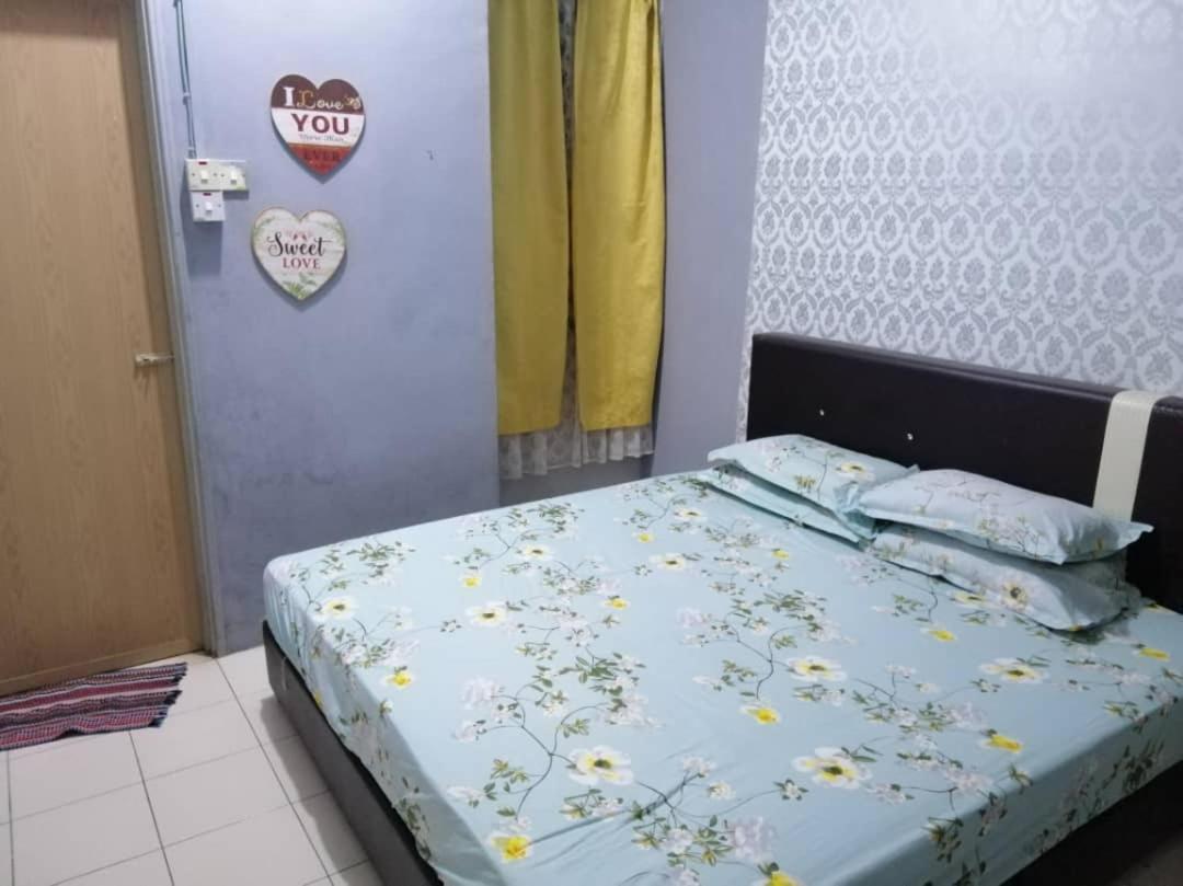 Homestay Perpaduan, Taman Bercham Raya Ulu Kinta Ipoh Perak Kampong Batu Lapan  Экстерьер фото